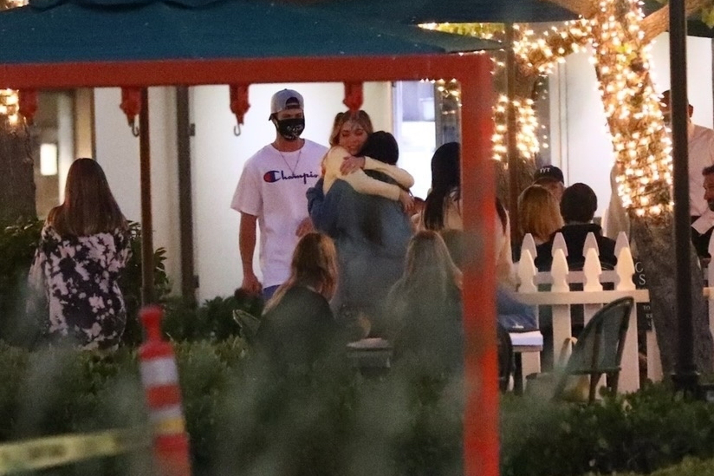 Access_Kardashian_3.jpg