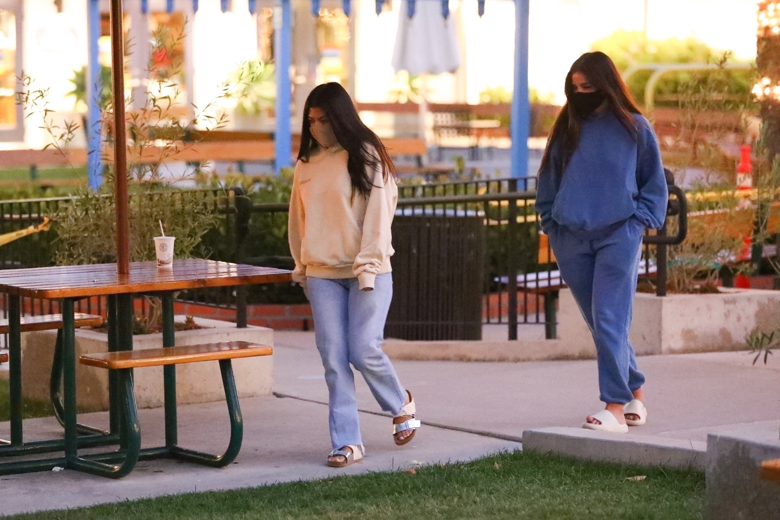 Access_Kardashian_8.jpg
