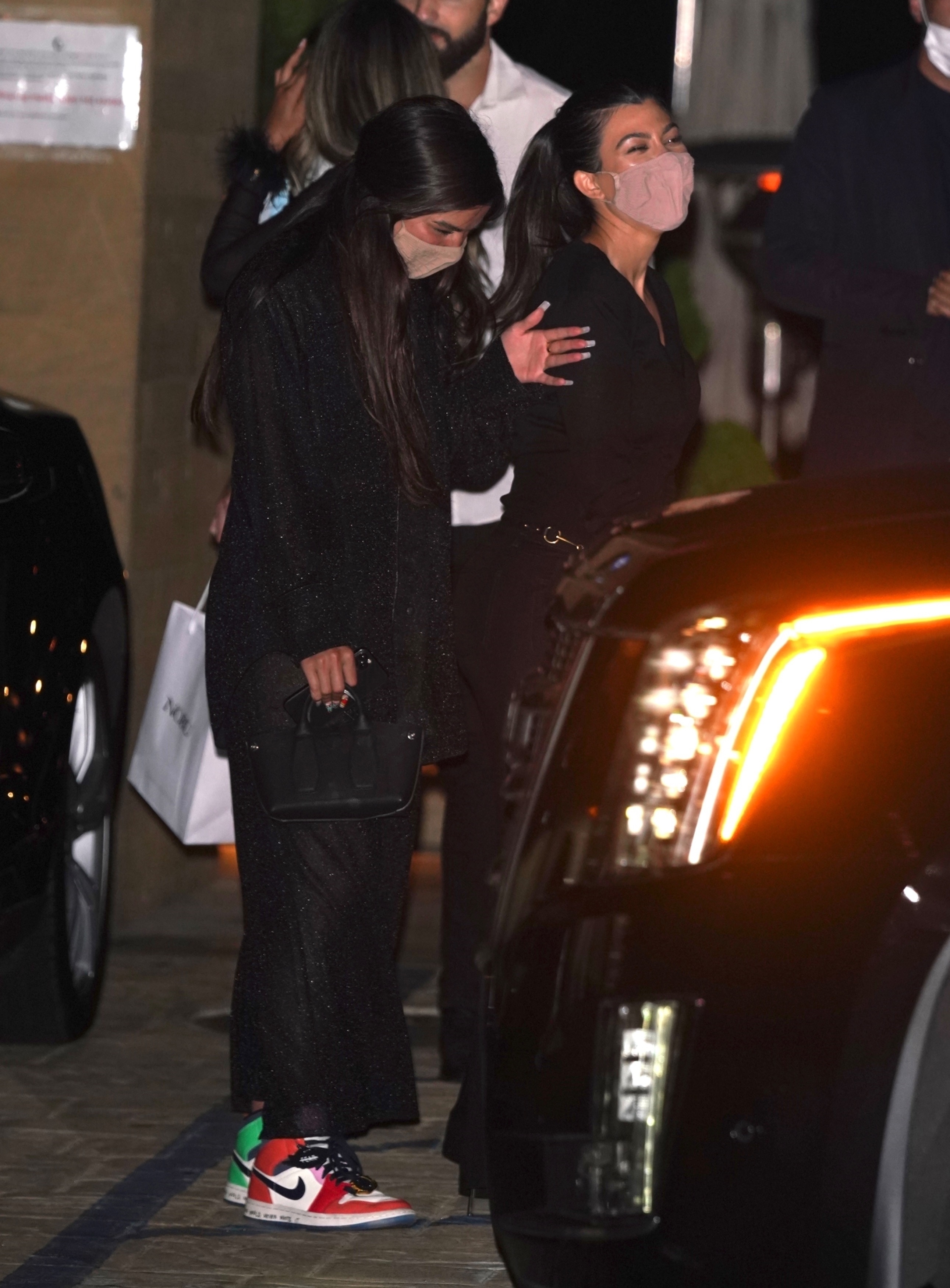 Access_Kardashian_40.jpg
