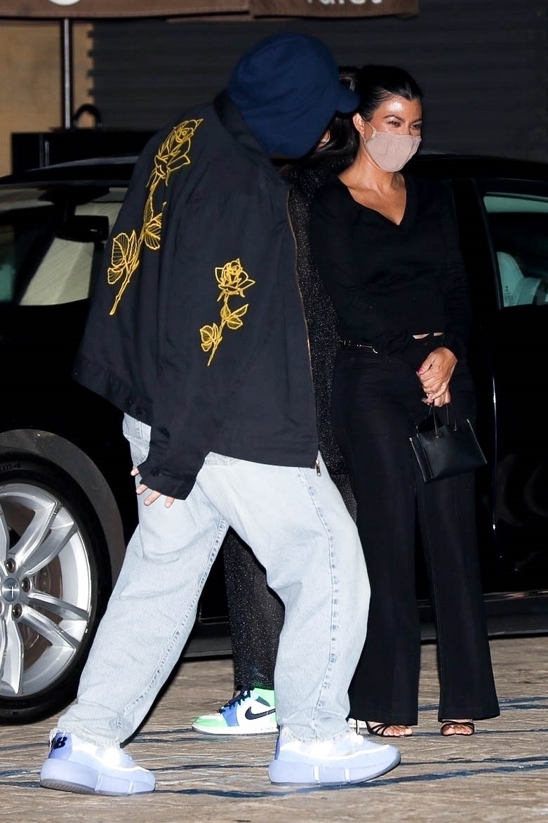 Access_Kardashian_5.jpg