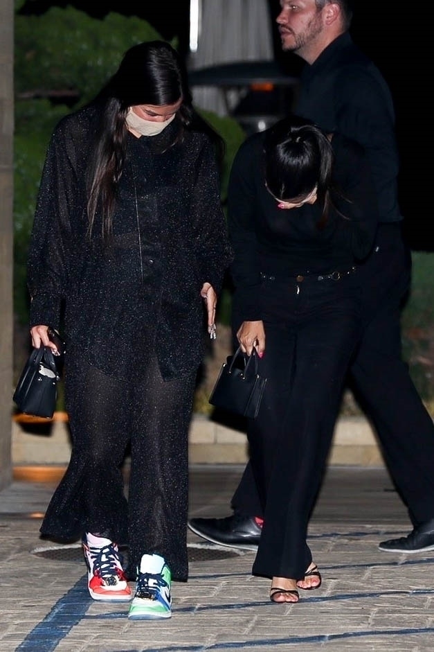 Access_Kardashian_6.jpg