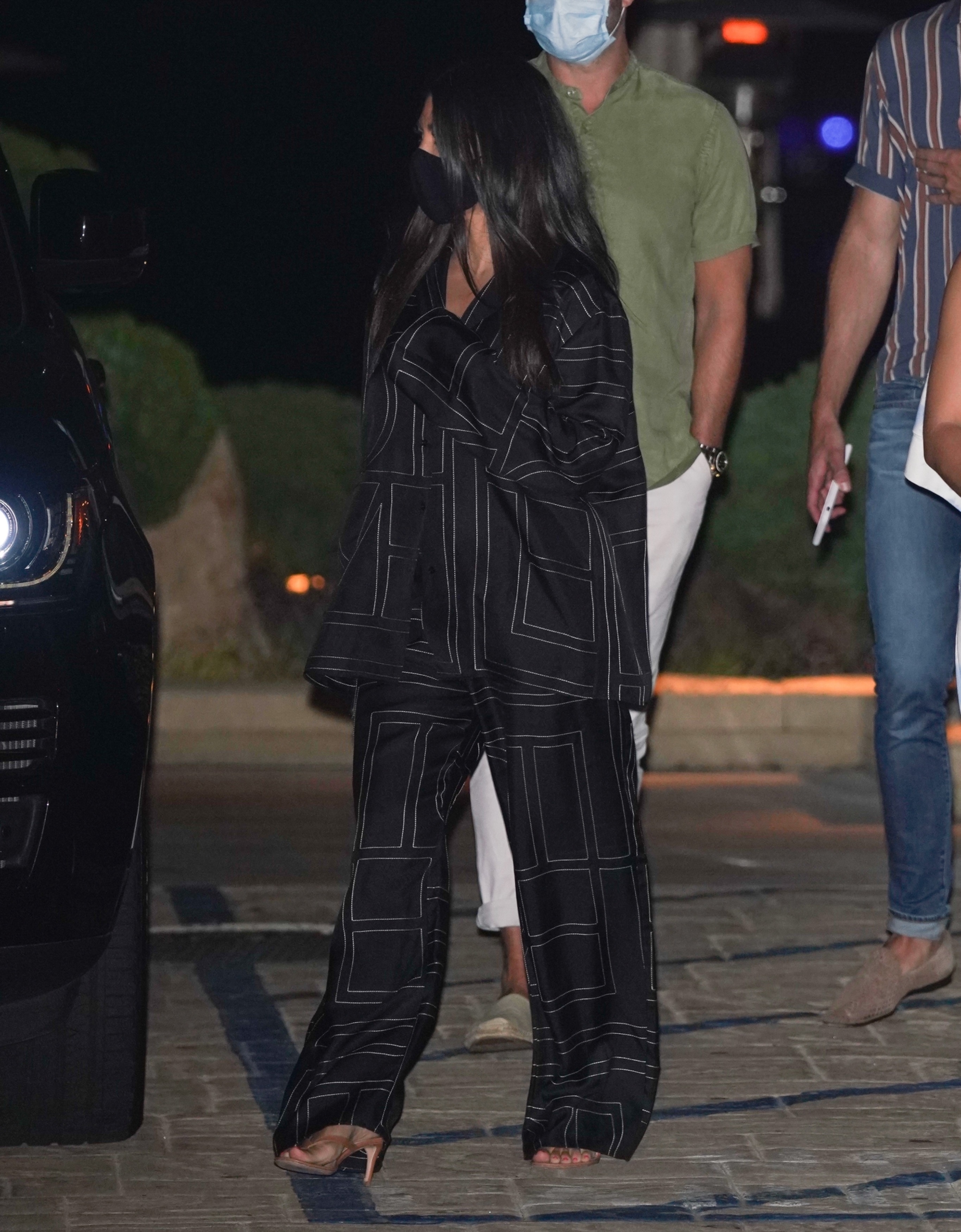 Access_Kardashian_6.jpg