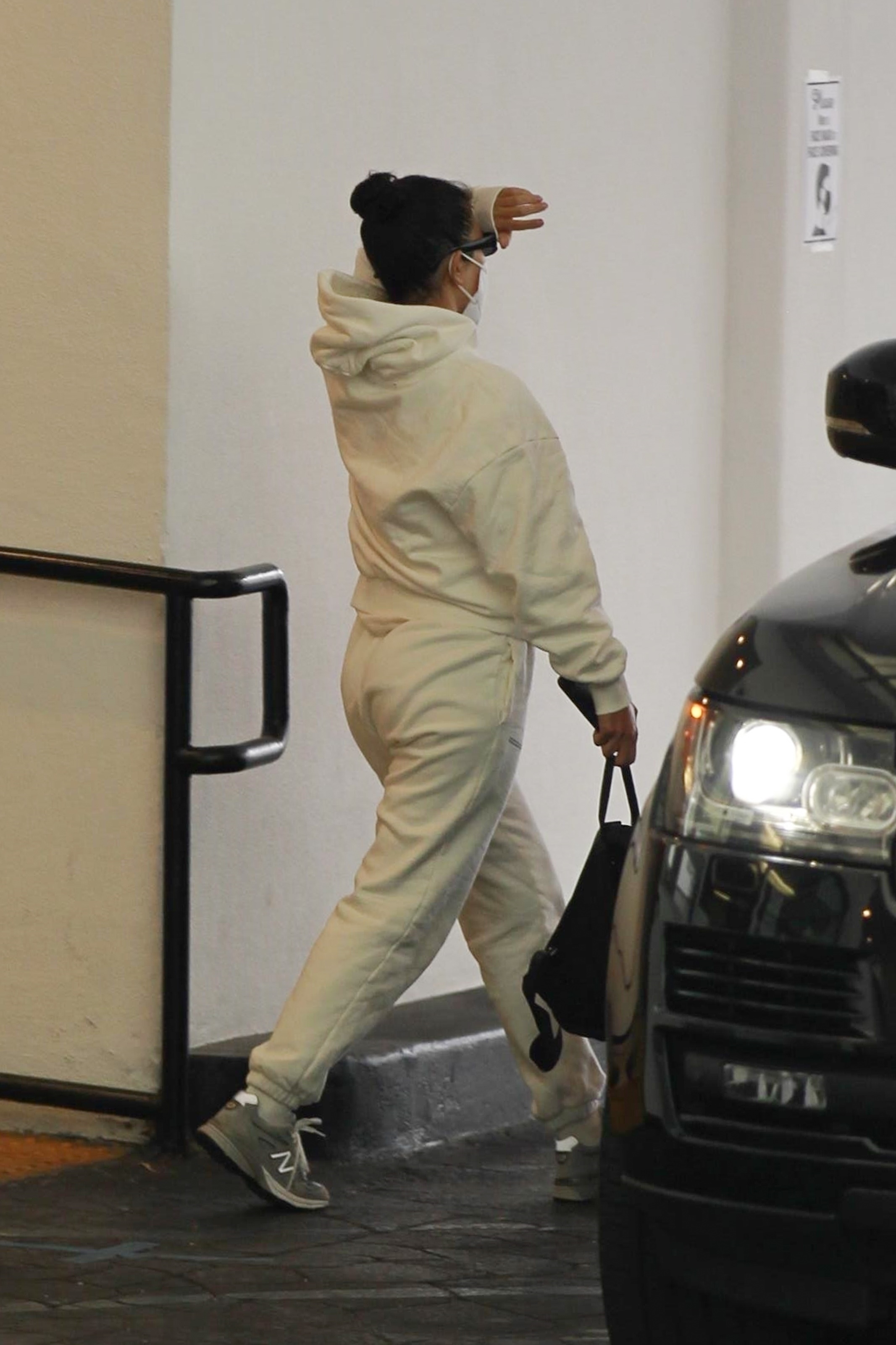 Access_Kardashian_30.jpg