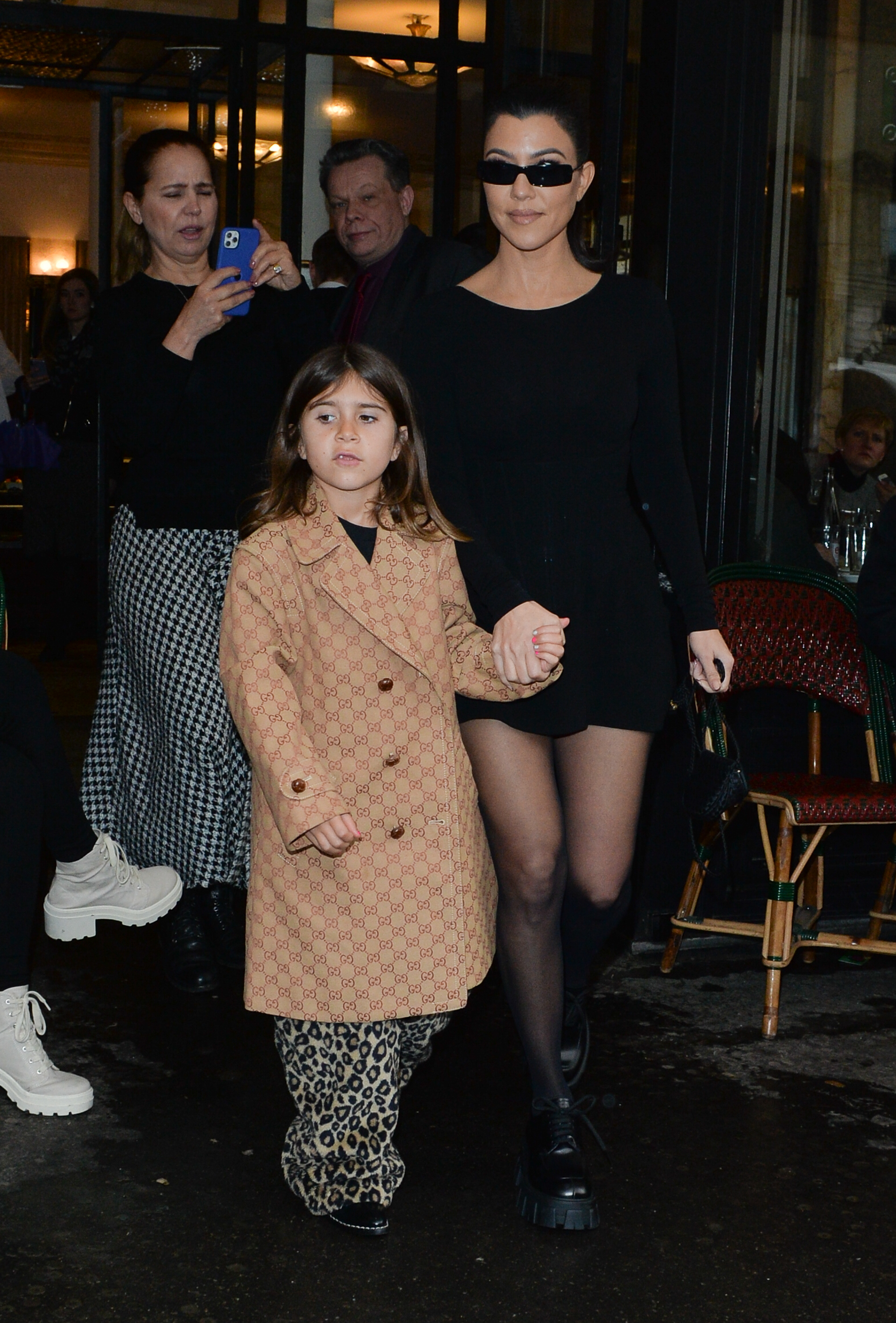 Access_Kardashian_1.jpg