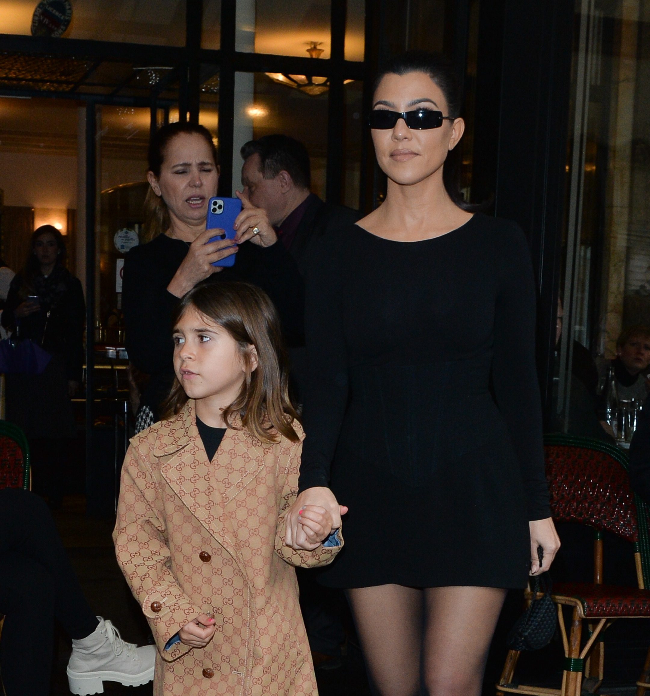 Access_Kardashian_3.jpg