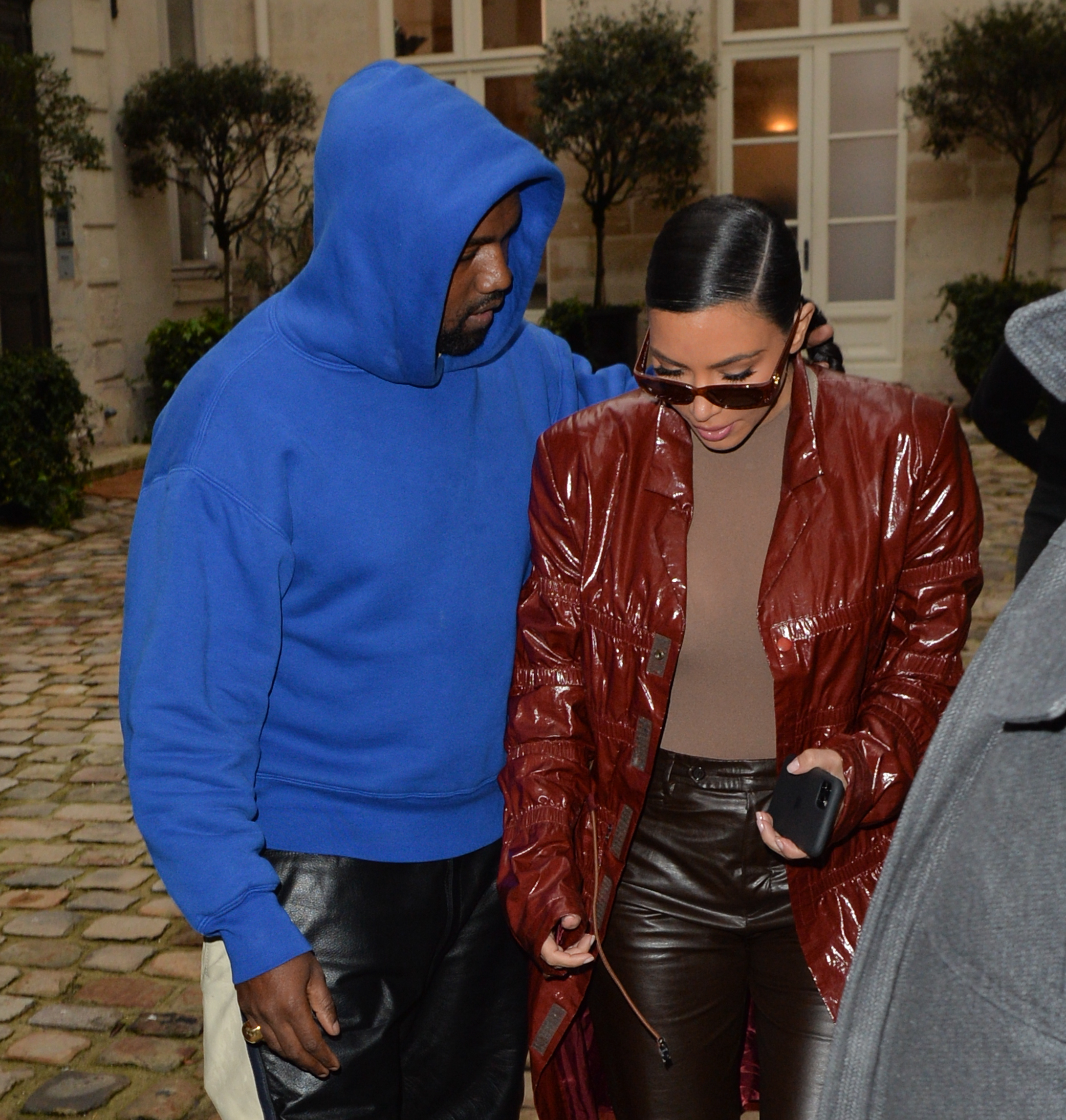 Access_Kardashian_3.jpg