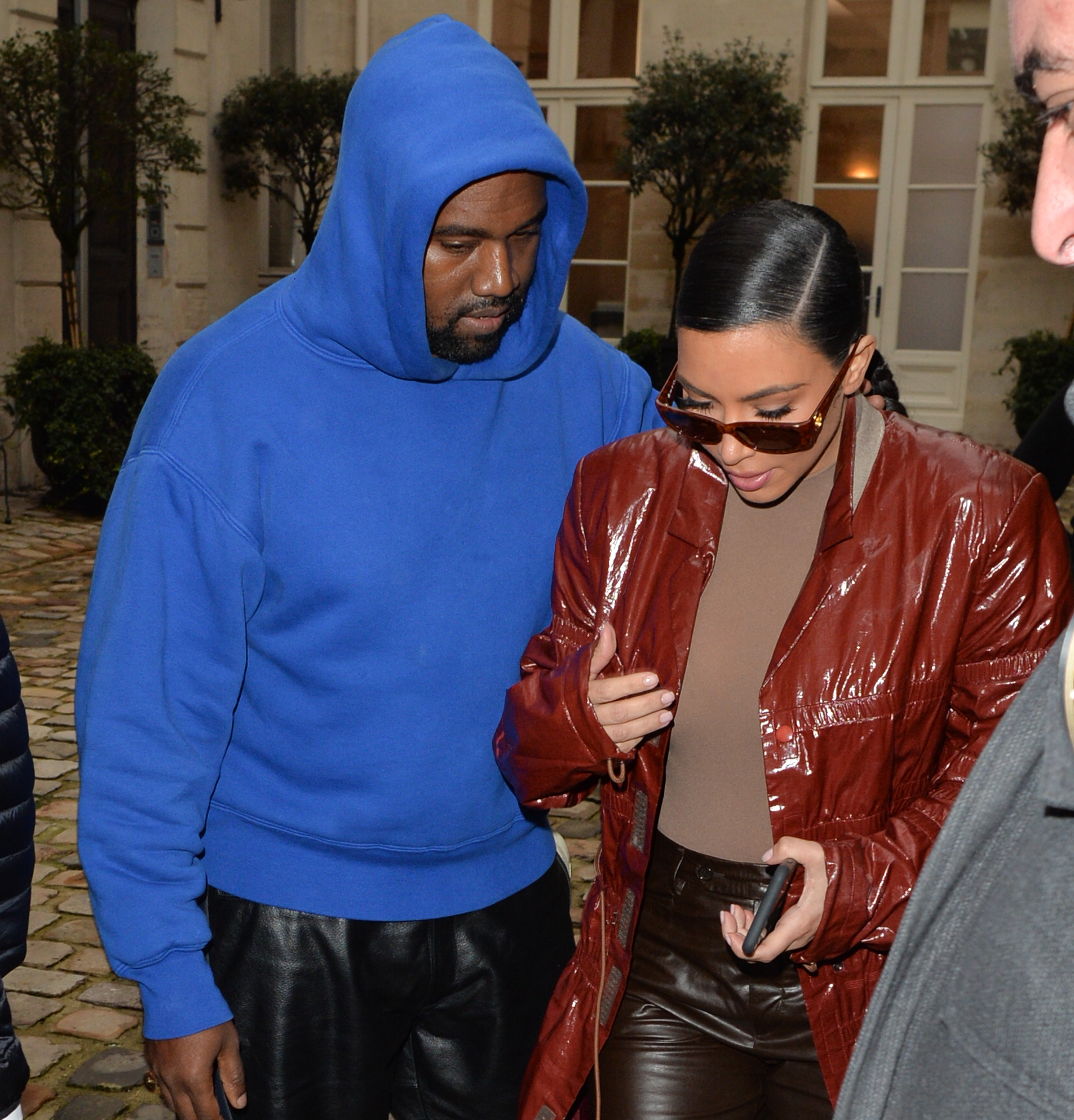 Access_Kardashian_4.jpg