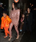 Access_Kardashian_8.jpg
