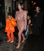 Access_Kardashian_14.jpg
