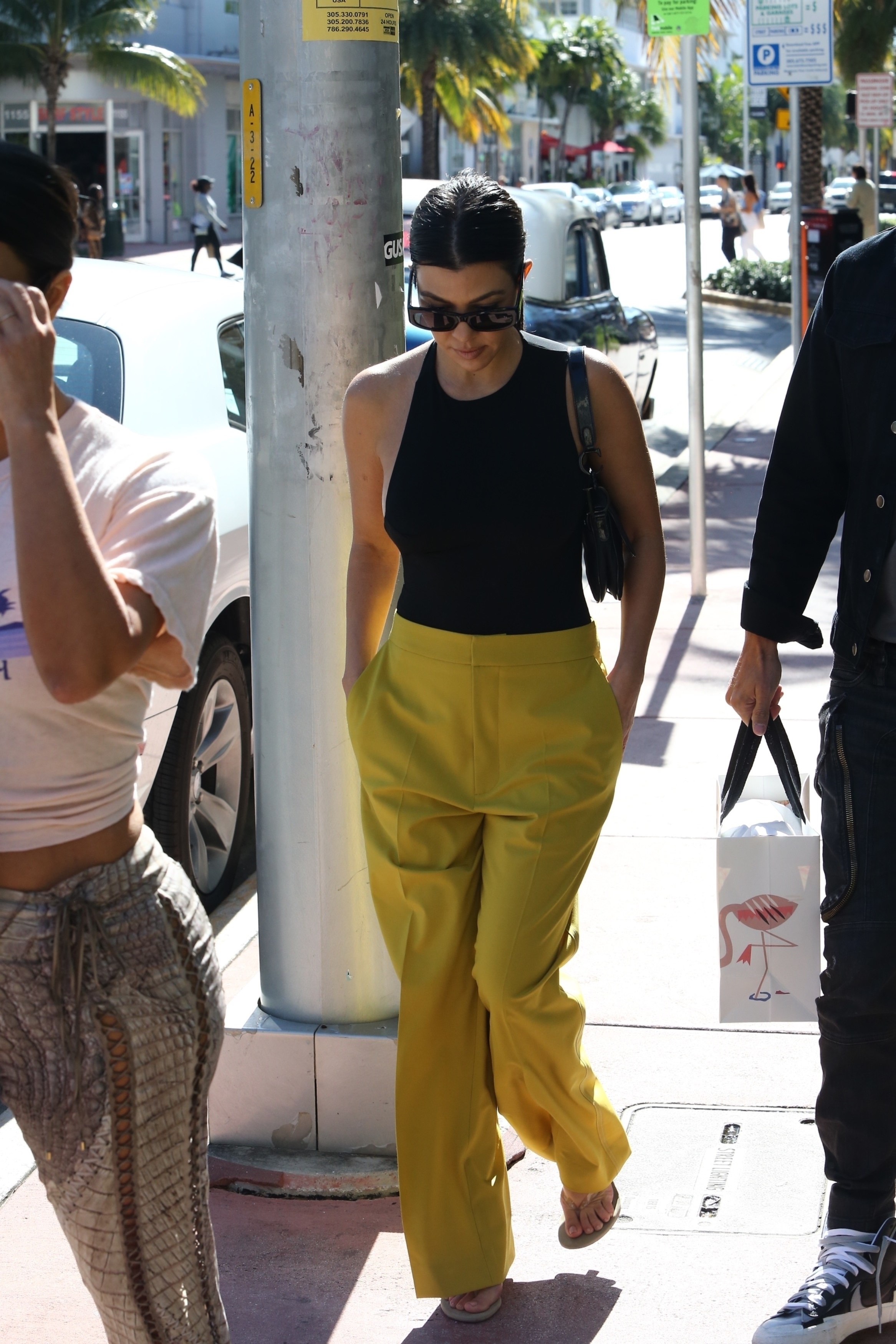 Access_Kardashian_9~0.jpg