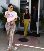 Access_Kardashian_7.jpg