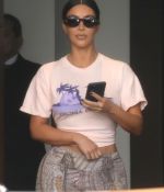 Access_Kardashian_1~1.jpg