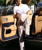 Access_Kardashian_40.jpg