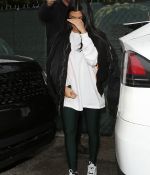 Access_Kardashian_12.jpg