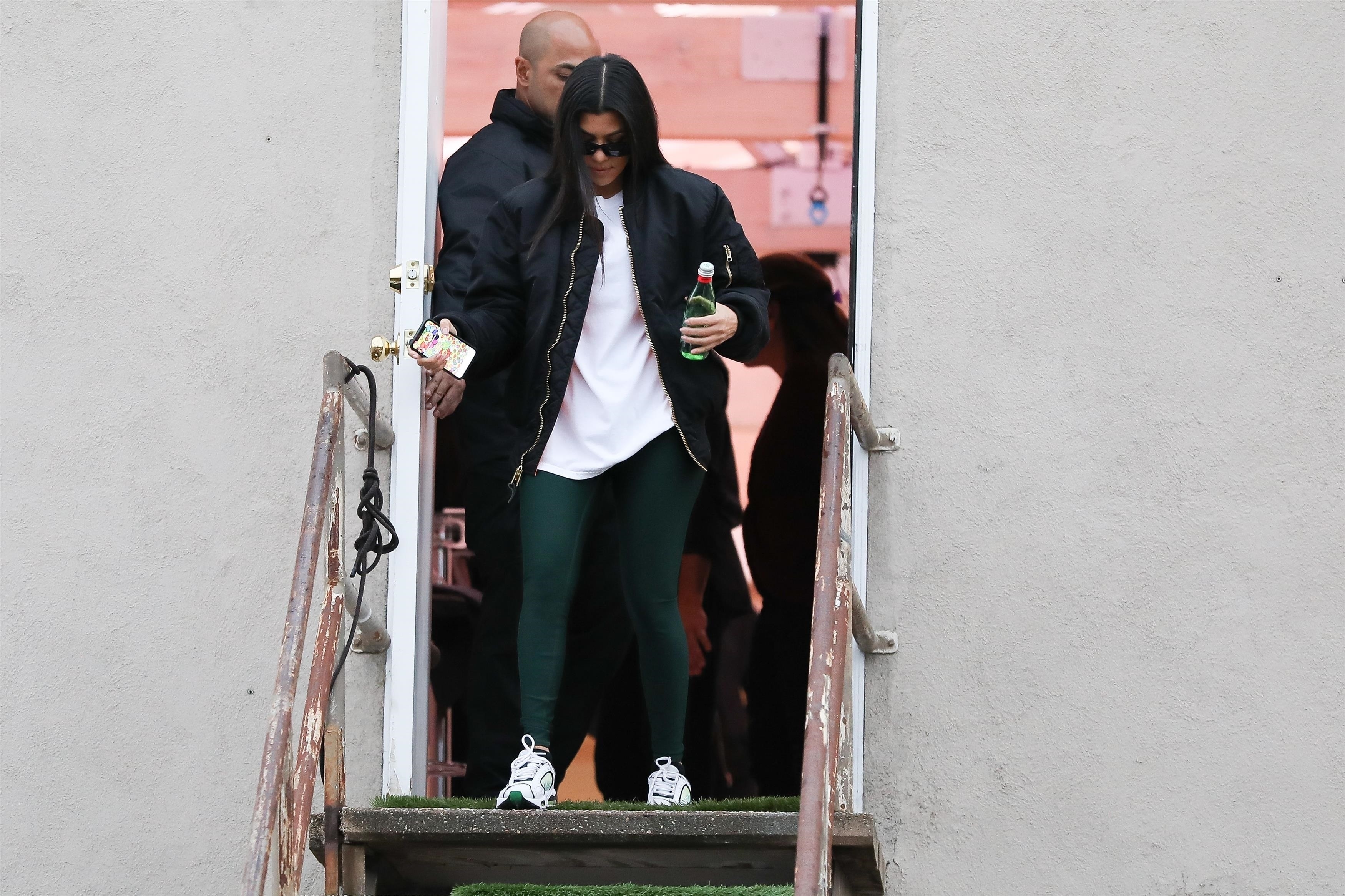 Access_Kardashian_7.jpg