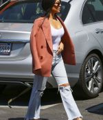 Access_Kardashian_6.jpg