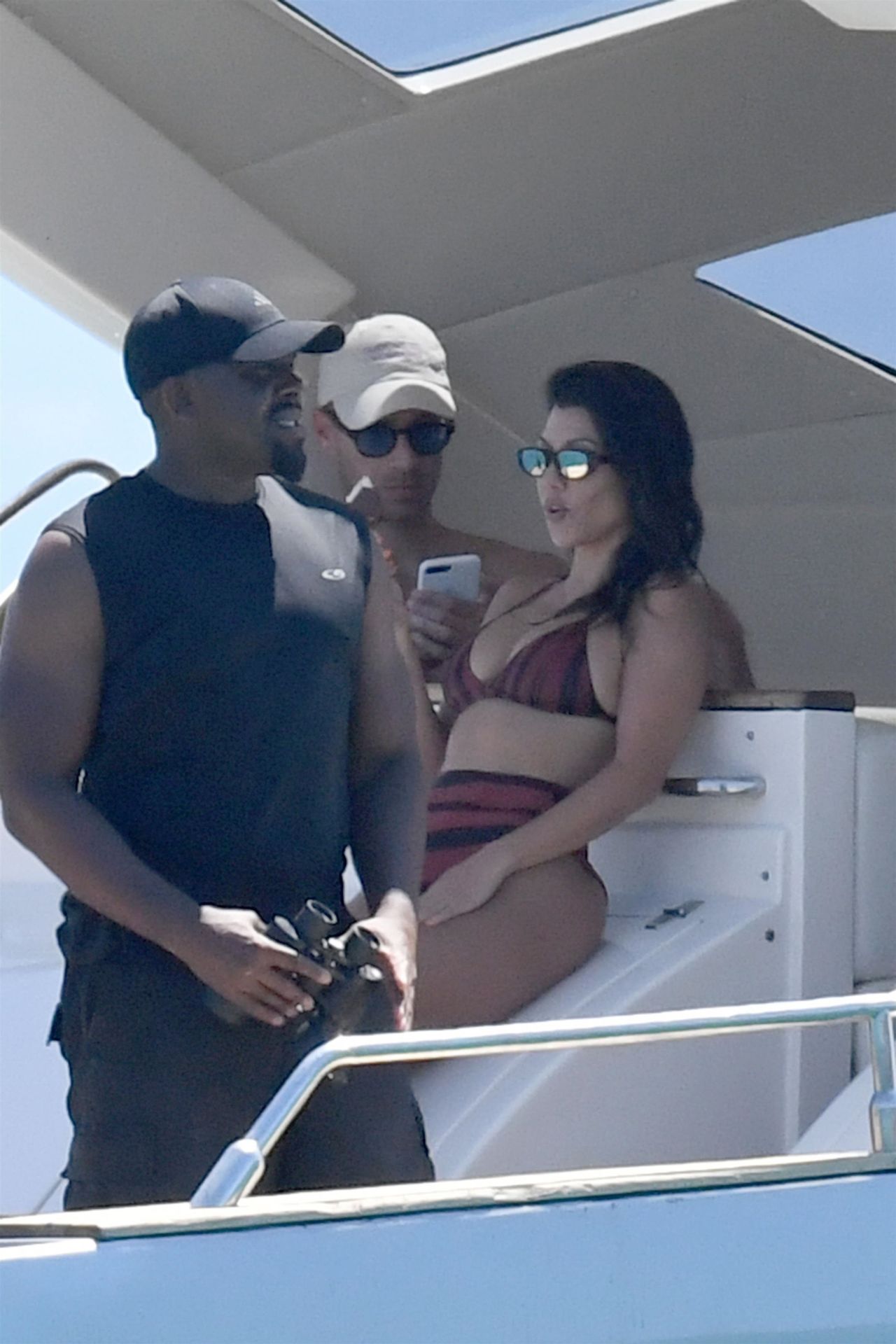 Access_Kardashian_75.jpg