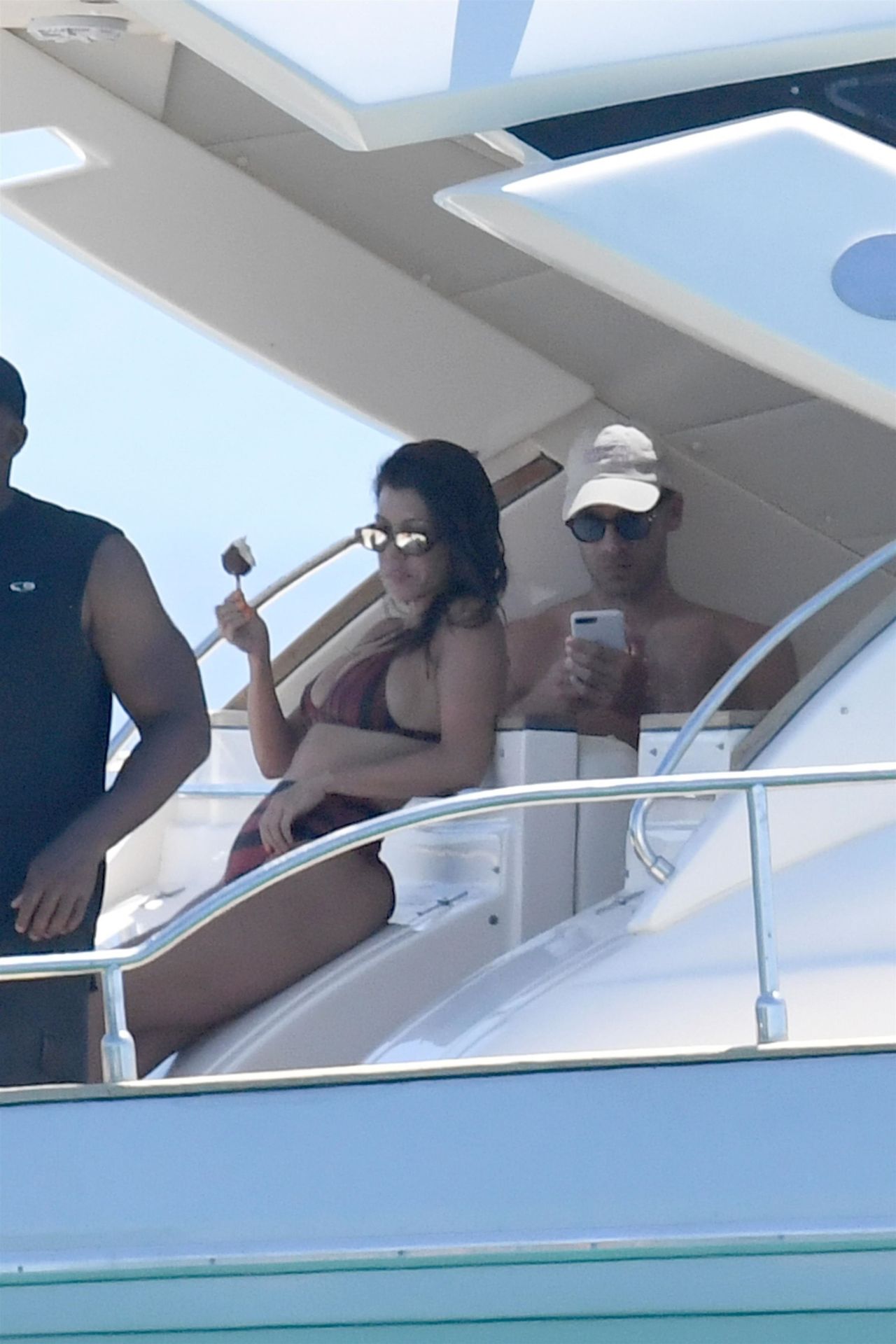 Access_Kardashian_78.jpg