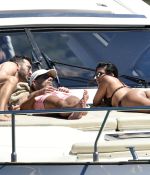 Access_Kardashian_12.jpg