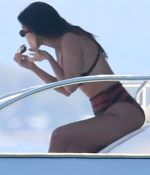 Access_Kardashian_64.jpg