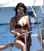 Access_Kardashian_7.jpg
