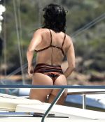 Access_Kardashian_8.jpg
