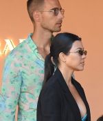 Access_Kardashian_9.jpg