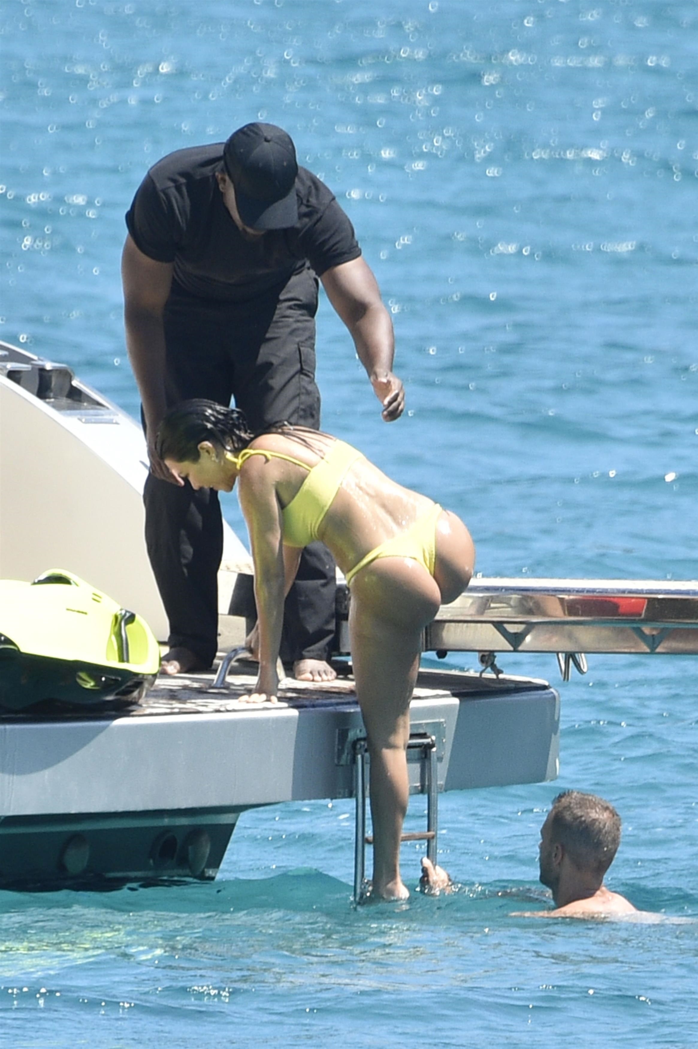 Access_Kardashian_32.jpg