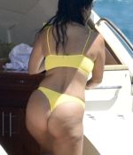 Access_Kardashian_1.jpg