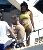 Access_Kardashian_18.jpg