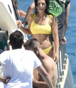 Access_Kardashian_20.jpg