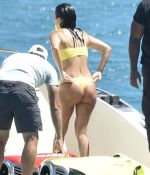 Access_Kardashian_36.jpg
