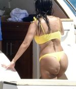 Access_Kardashian_8.jpg