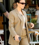 Access_Kardashian_43.jpg