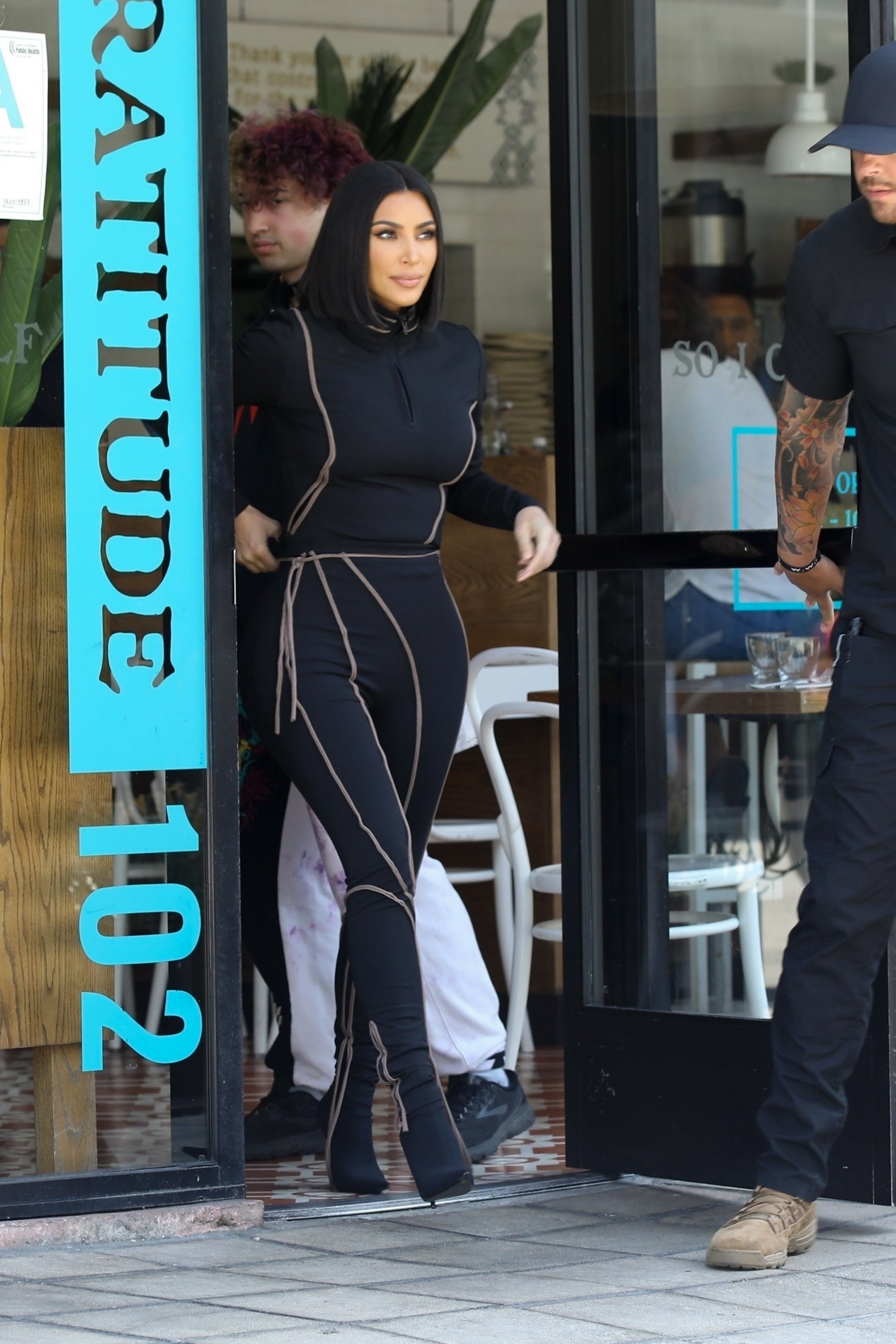 Access_Kardashian_3.jpg