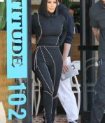 Access_Kardashian_10.jpg