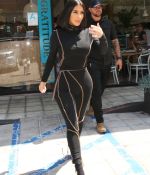 Access_Kardashian_21.jpg
