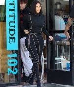 Access_Kardashian_4.jpg
