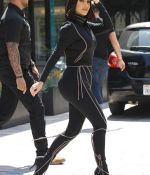 Access_Kardashian_42.jpg