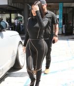 Access_Kardashian_50.jpg