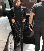 Access_Kardashian_14.jpg