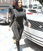 Access_Kardashian_16.jpg