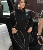 Access_Kardashian_4.jpg