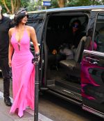 Access_Kardashian_8.jpg