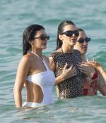 Access_Kardashian_54.jpg