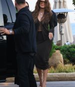 Access_Kardashian_128.jpg