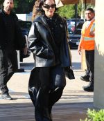 Access_Kardashian_82.jpg