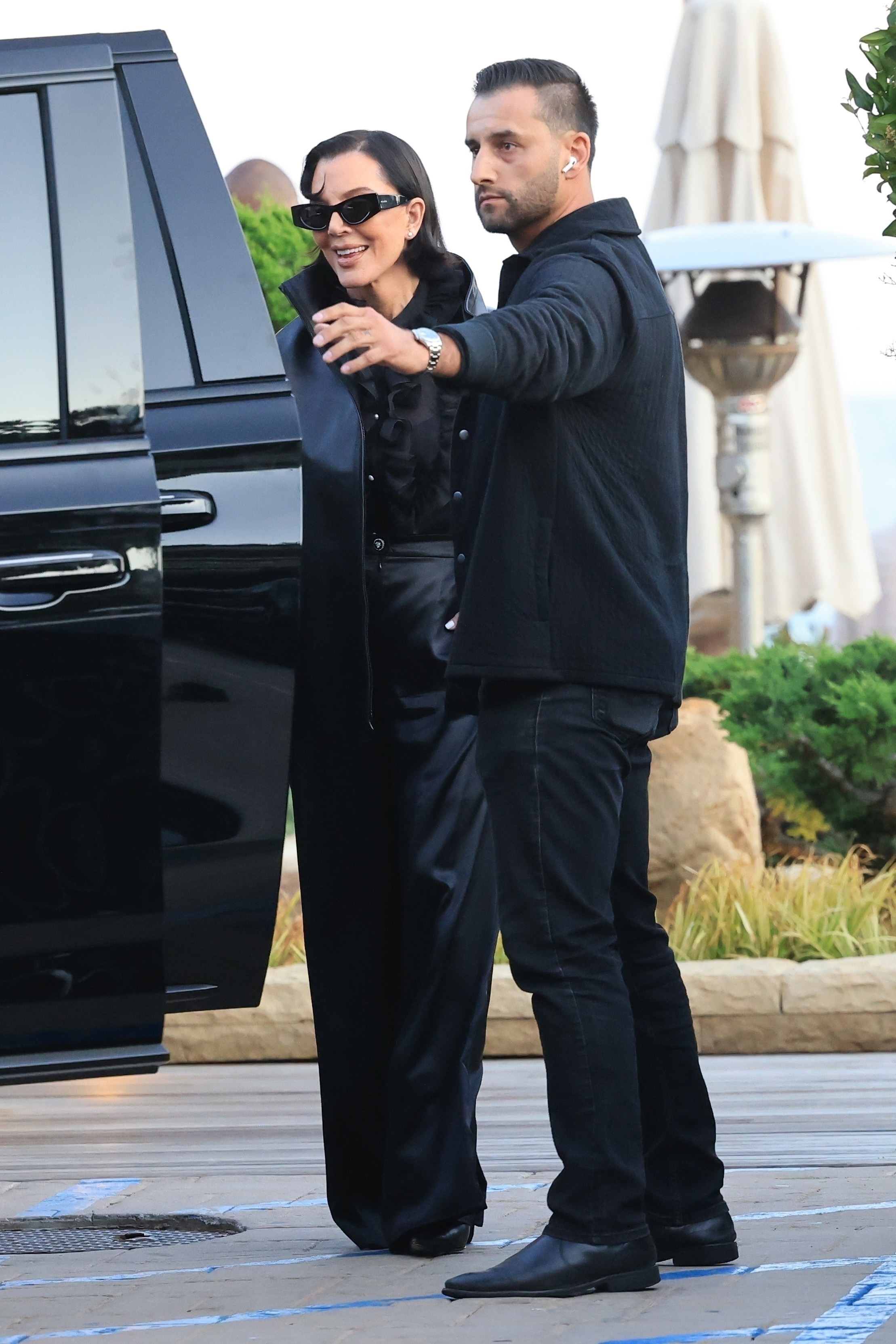 Access_Kardashian_140.jpg