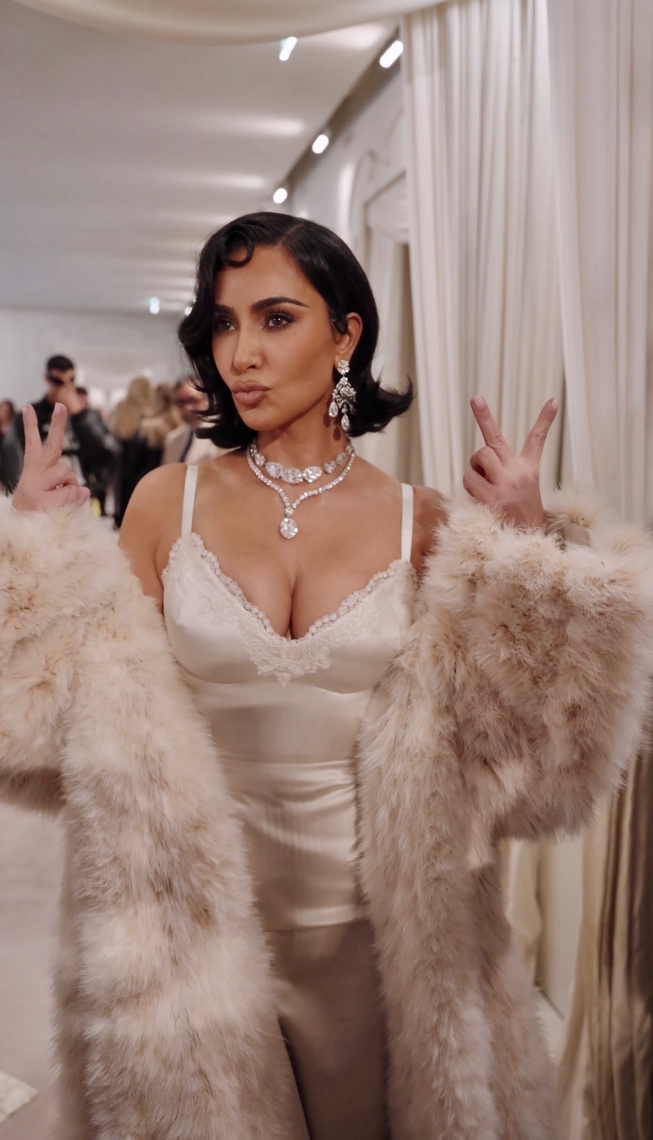 Access_Kardashian_7.jpg