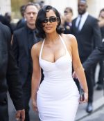 Access_Kardashian_3.jpg